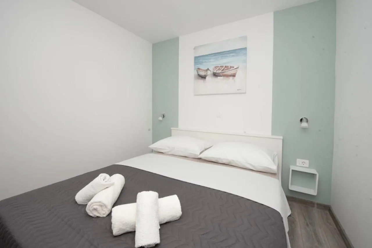 Apartment M&M Apartmani Seget Donji Croatia